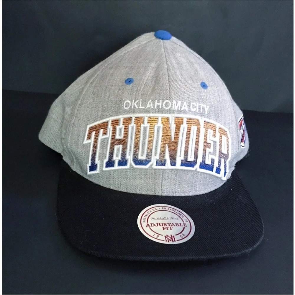 Mitchell & Ness Oklahoma City Thunder Hat Billed Cap Basketball Sports Gorp Core